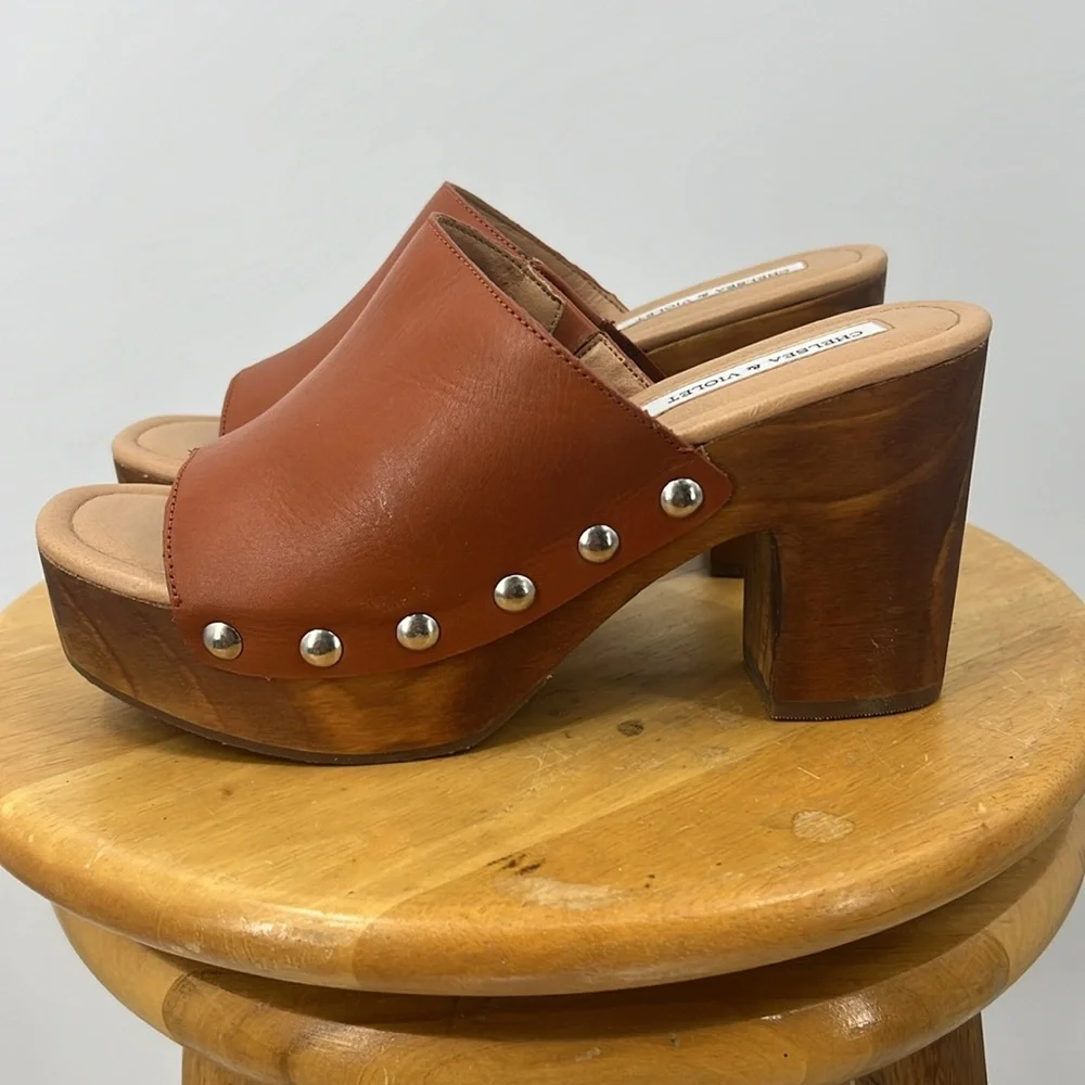 Chelsea & Violet verger leather upper wood platform, heel sandal 8